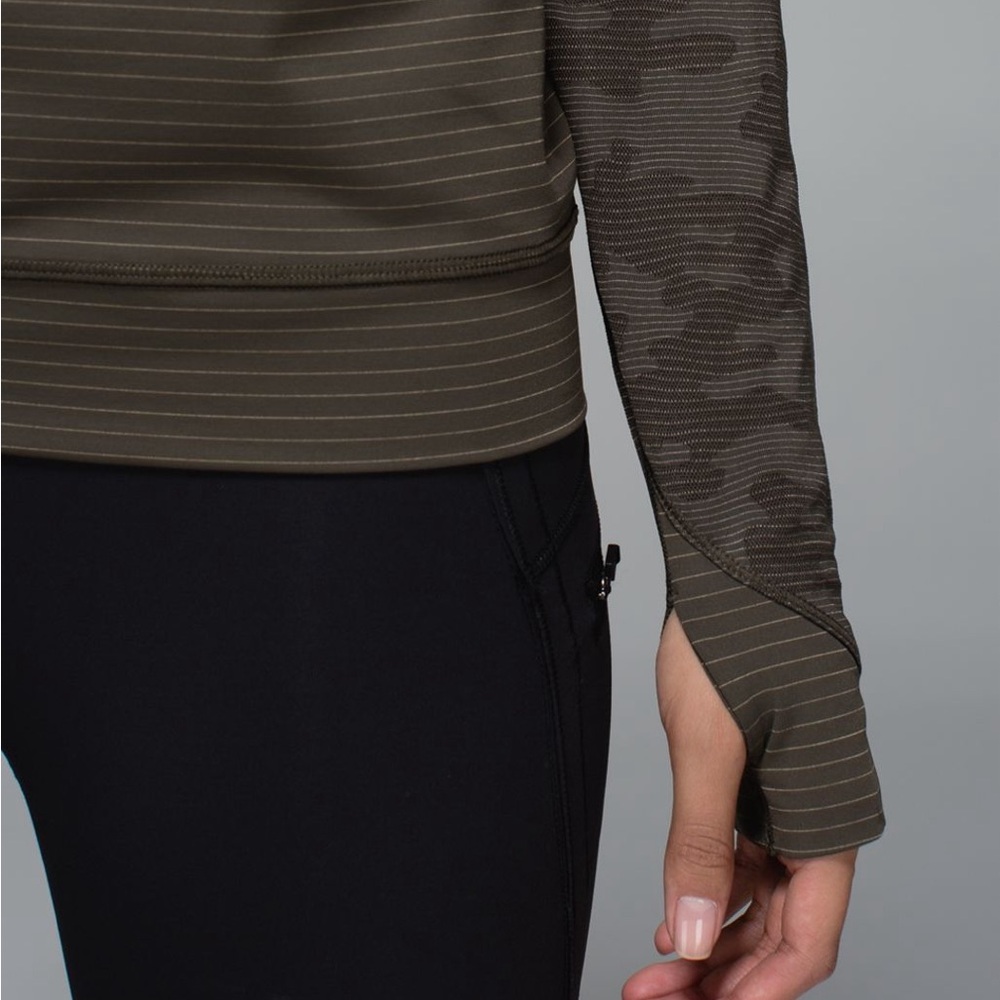 LuLulemon Olive Green Camp Long Sleeve Top - Picture 4 of 4